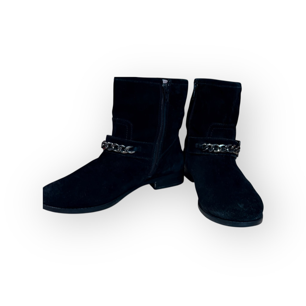 Vionic Women's Black Suede Ankle Boots Silver Chain/Buckle Accent Sz 8.5 - Picture 7 of 9